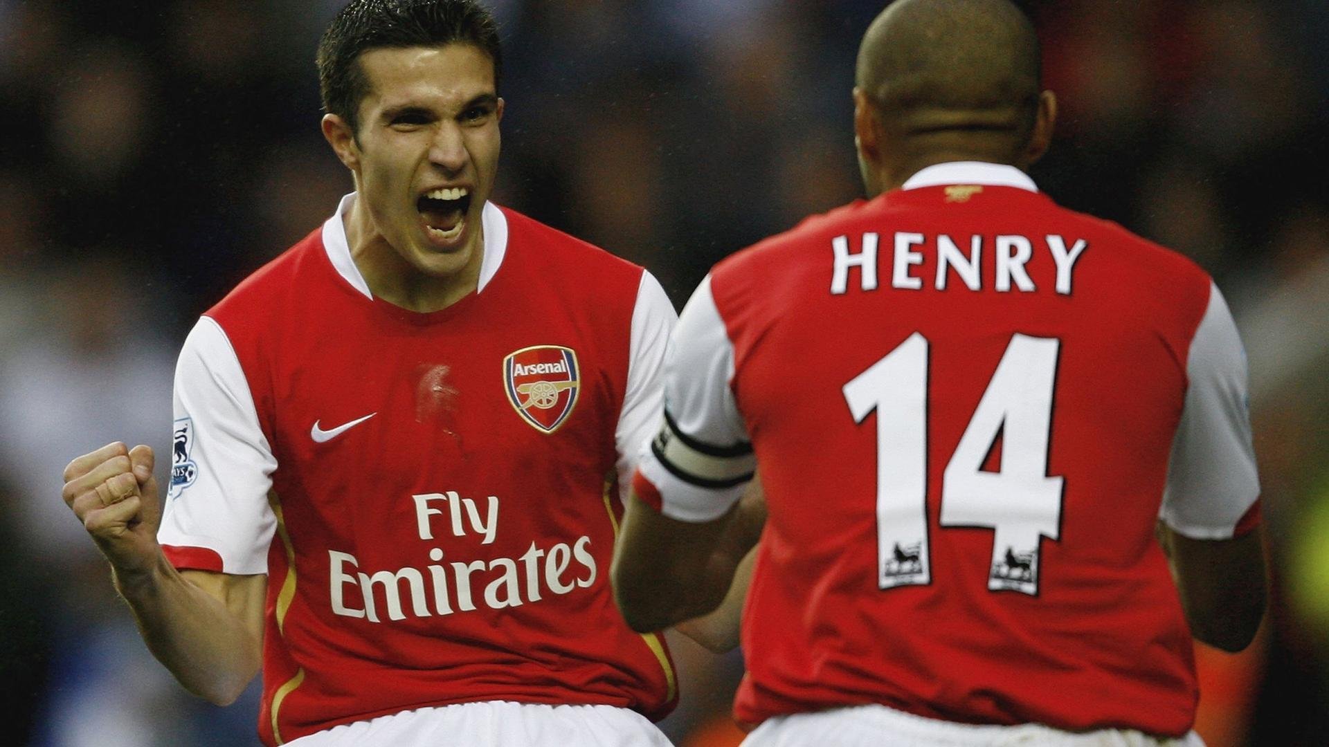 福特：随着比赛经验的积累，逐渐成全黑队必不可少的球员，福特黑武士汽车图片