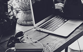 爱游戏体育app-【场地优势】不同球场对比赛结果的影响详解，每个球场大小不同