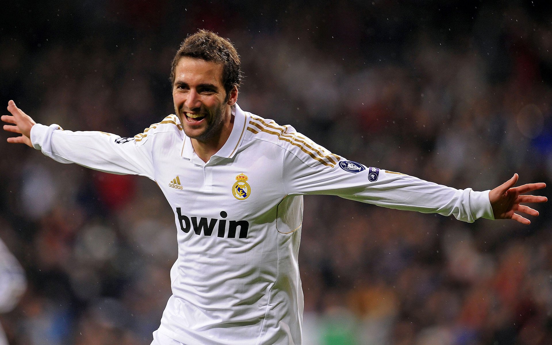 爱游戏平台-英超联赛的国际化发展新机遇，英国英超联赛